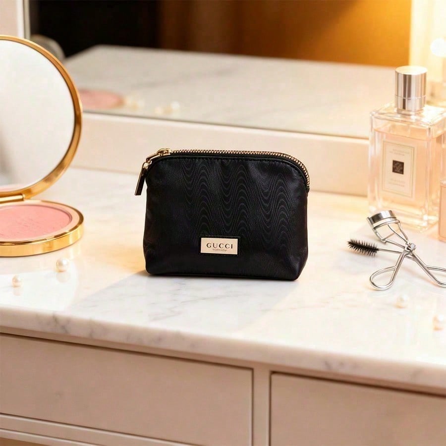 Women Black Retro Makeup Bag, Clutch Bag and Storage Bag, Suitable for Carrying When Going Out GUCCI-GIFT-84