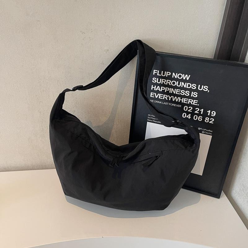 Crossbody Bag Lightweight Nylon Dumpling Bag Women's Versatile Large-capacity Class Bag Casual Simple Fashion Shoulder Bag