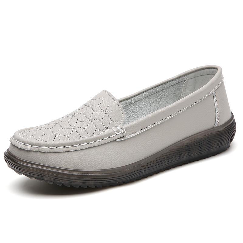 Genuine Leather Flat-bottomed Autumn Leather Shoes, New Casual Shoes, Spring and Autumn People's Single Shoes