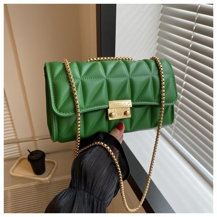 Herbst einfarbig Stickgarn 2025 neuer Modedesign-Trend Texturverschluss tragbare Schulter Umhänge Damenhandtasche