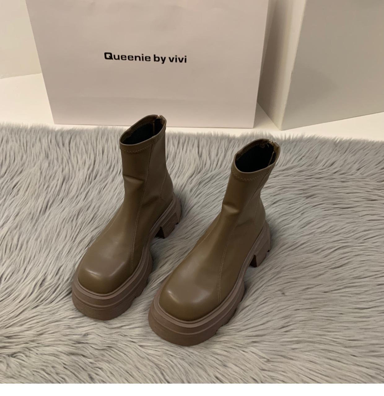 

Корейские белые квадратные ботинки Martin на толстой подошве, женская обувь 2024 года, новые летние тонкие весенние и осенние модные зимние короткие ботинки 35 хаки