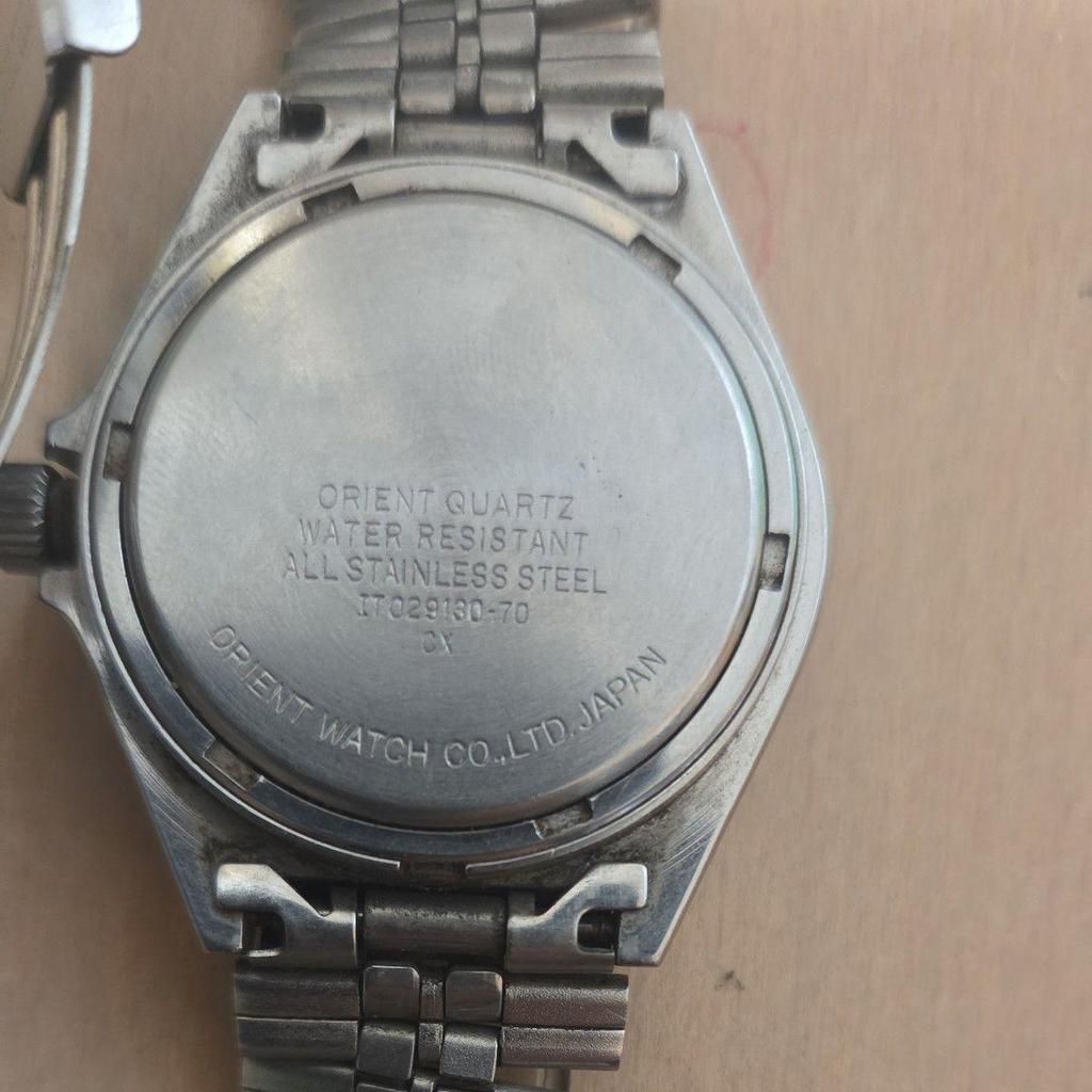 Used ORIENT QUARTZ Orient Quartz Watch Day Date Silver