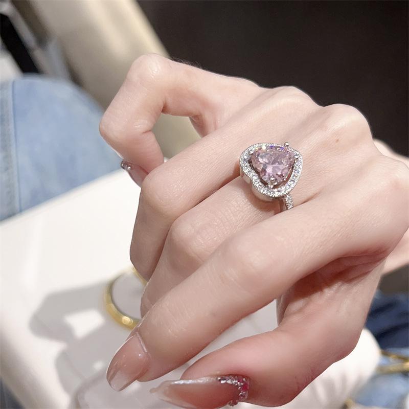 Elegant Korean Style Pink Heart Diamond Ring for Women - Light Luxury High-End Design, Xiaohongshu Inspired. Adjustable