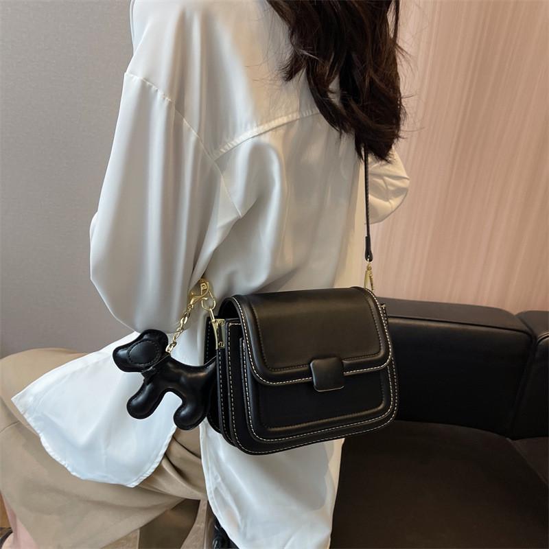 High-quality Women's 2023 New Spring/summer Casual Shoulder Bag Urban Minimalist Style