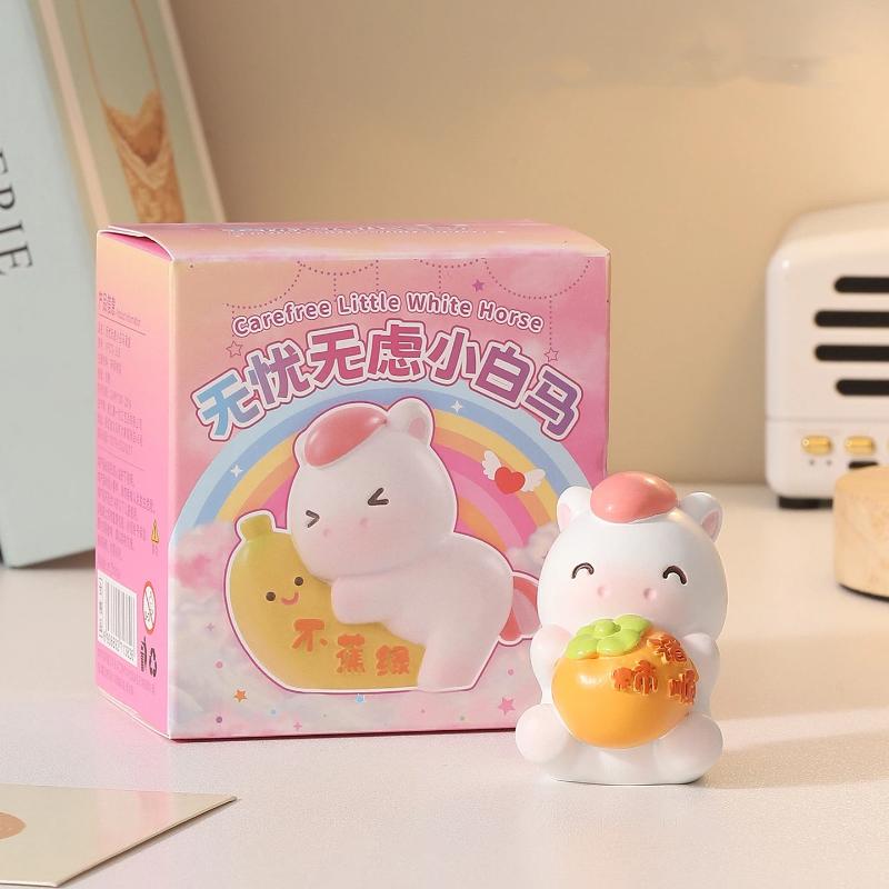 

Lucky Plucked Horse Year Mascot Ornament Chinese Style Resin Zodiac Horse Ornaments Desktop Ornament Horse Mascot A8