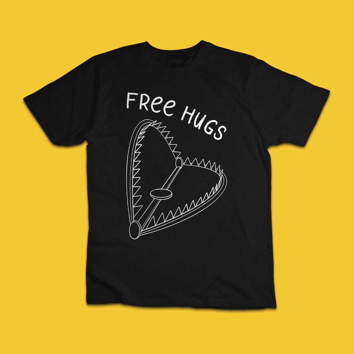 Free Hugs Funny Bear Trap Graphic T-Shirt S
