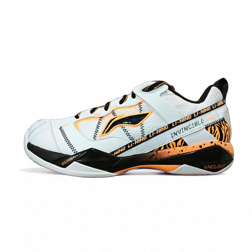 New LiNing Cushioning, Slip Resistant, And Abrasion Resistant Low Top Badminton Shoes Men's White AYAR015-16