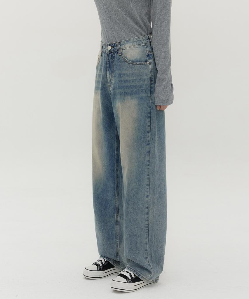 Akeusi Loose Washed Balloon Fit Wide Denim Pants Unisex (Vintage Blue)