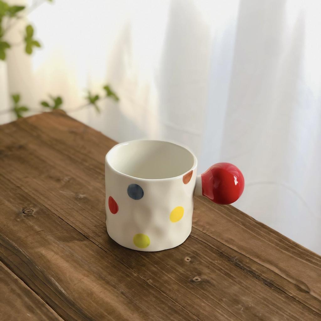 Prosty Ceramiczny Kubek do Kawy w Kratę Czerwone Serce-latte Filiżanka do Kawy Delikatny Domowy Śniadaniowy Kubek na Owsiankę Mleko Kubek na Wodę Prezent Urodzinowy Nowy