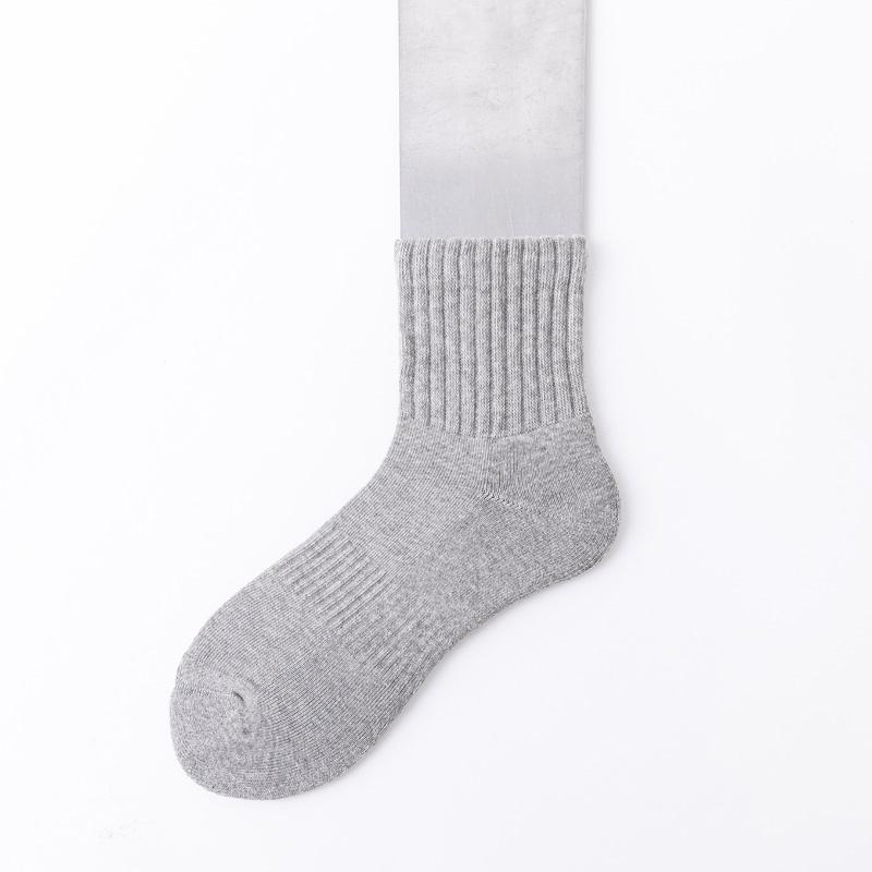 Breathable Organic Bamboo Cotton Socks Manufacturers Compression Sports Terry Socks  Solid Pure Black Seamless Socks