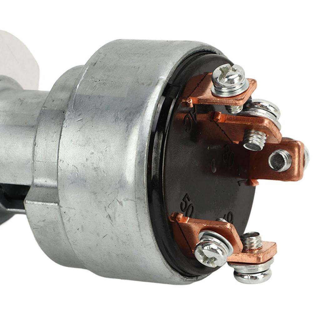 Engine Starter Switch for Kubota Engine Ignition Switch D722 D902 D1005 D1105 D1305 V1205 V1305 V1505 1E013-63590