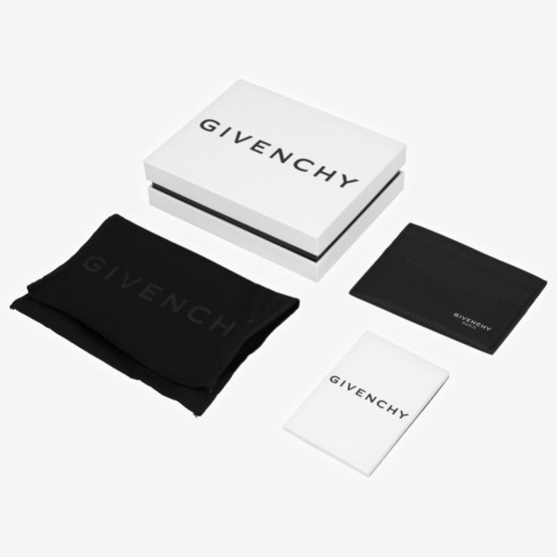 Givenchy Grain Leather Card Holder Bk6099k213