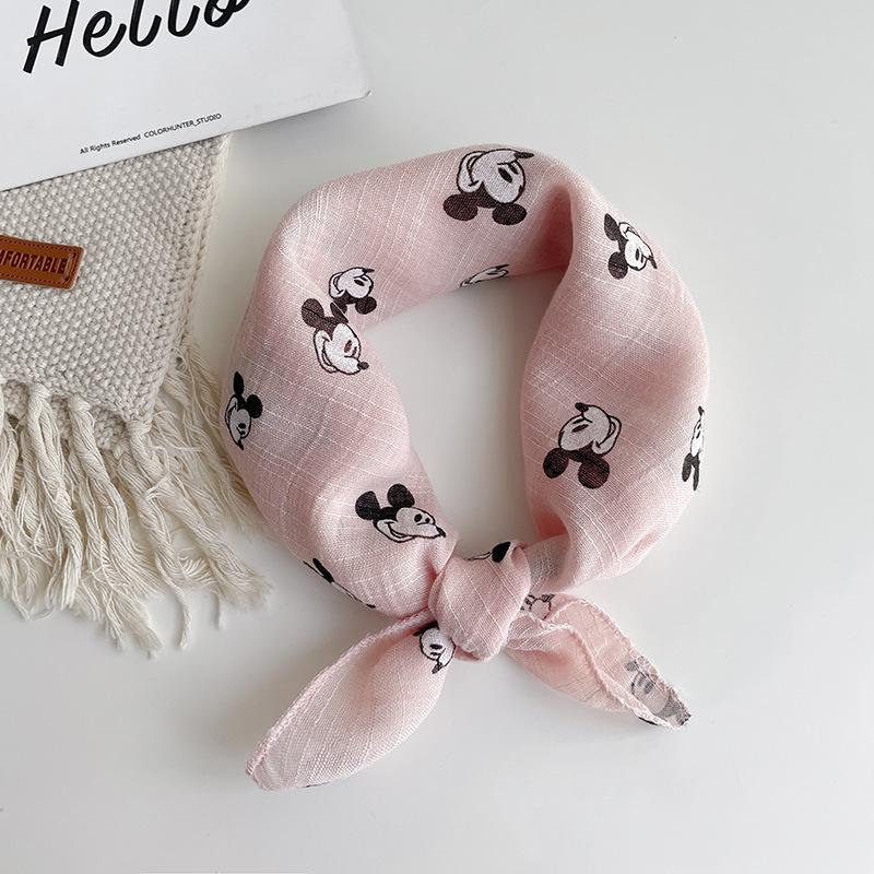Cute Cartoon Triangle Scarf For Kids Soft Baby Drool Bib Warm Windproof Neck Warmer For Infants And Toddlers 45*45cm
