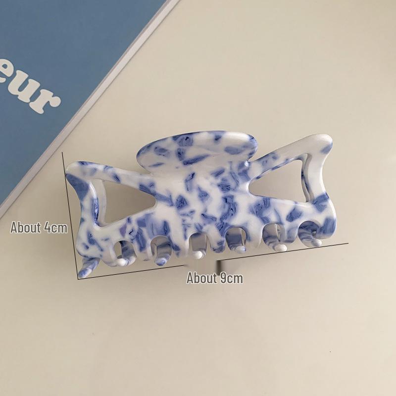Retro Blue & White Porcelain Pattern Acetate Hair Claw