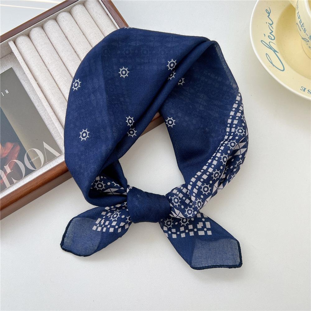 55 Leopard Print Cotton And Linen Silk Scarf Women'S Small Square Scarf Neck Protection Headscarf Decorative Scarf Fashionable Foreign Style Scarf