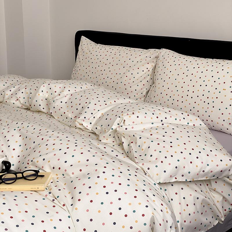 

Кремовый в горошек Хлопок 4шт Хлопковая простыня Студенческое общежитие Трехпредметная простыня 0.9m bed 1.5*2m quilt core