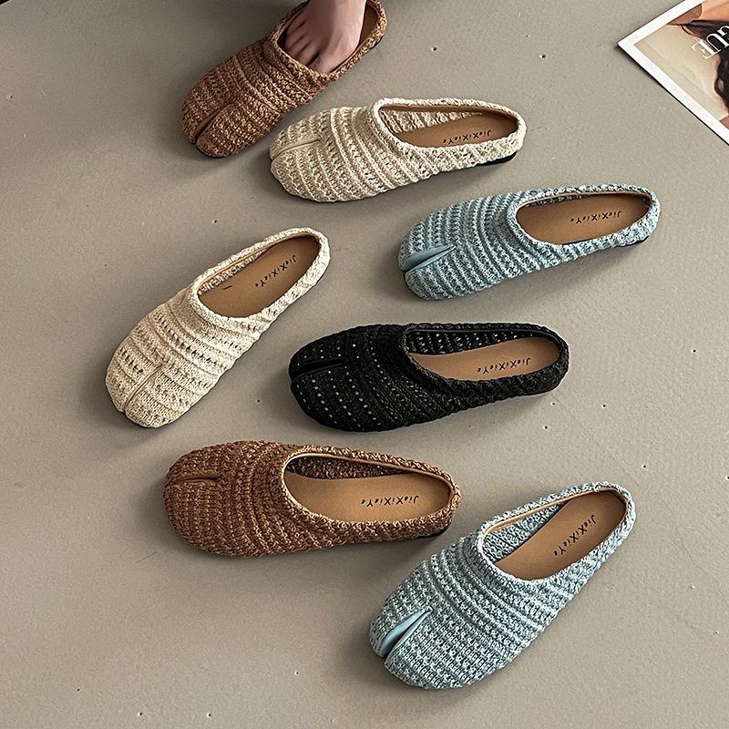 Fashionable Shoes Retro Woven Hollowed-out Shoes Breathable Toe Caps Semi-flip-flops New Casual Slippers