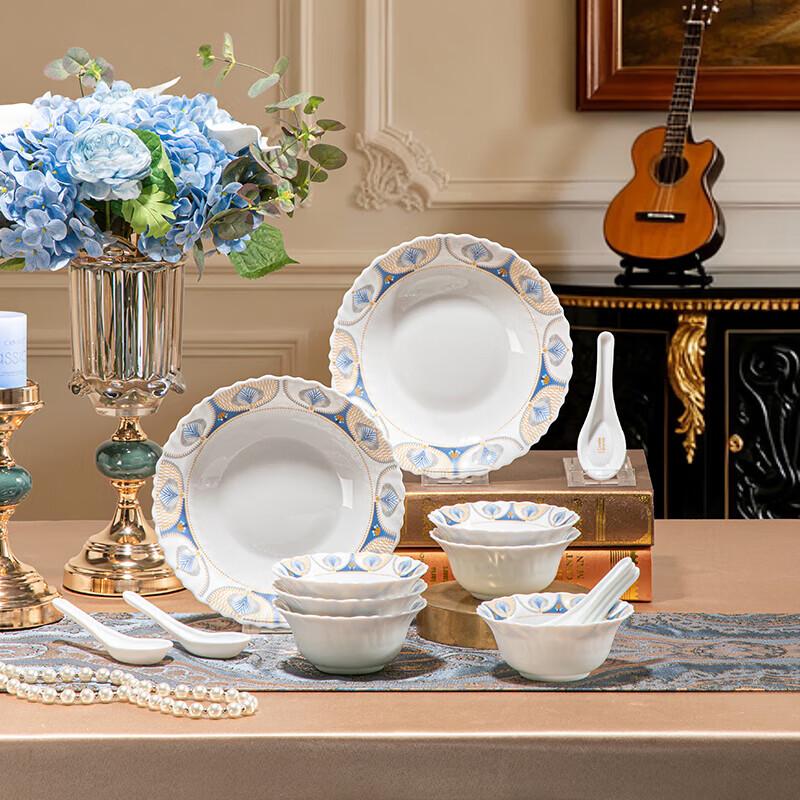 Corning VISIONS Joufrane 14-Piece White Jade Glass Dinnerware Set