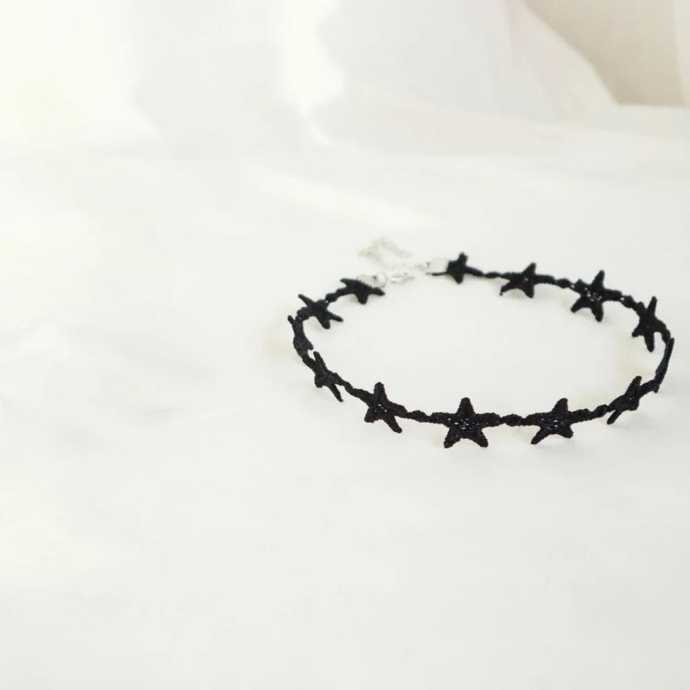 

Retro Temperament Long Lace-up Black Lace Star Necklace for Women Personality Bowknot Collarbone Chain Y2K Jewelry Accessories