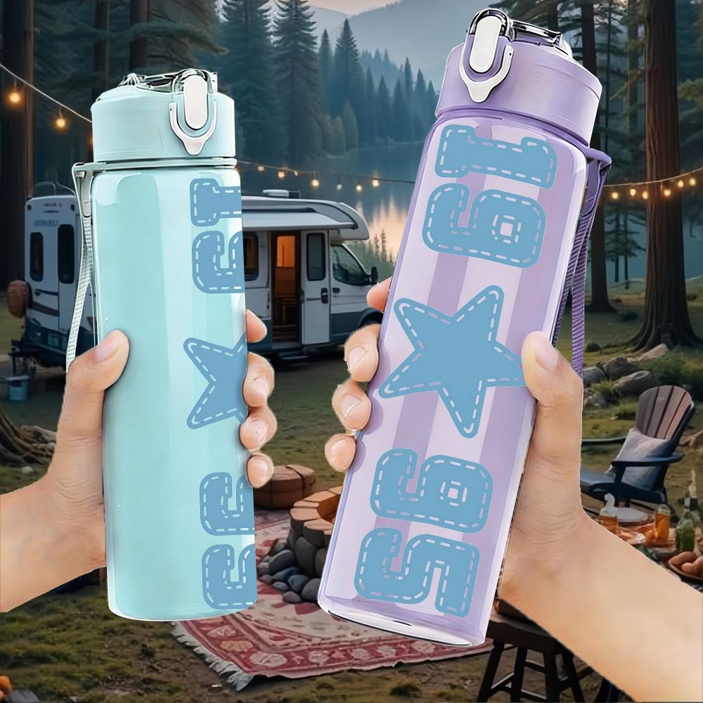 1PC Blue 1995 Star Number Design 750ml Color Plastic Sports Water Bottle Leakproof Flip Straw Lid Suitable for Sports Office Home Use