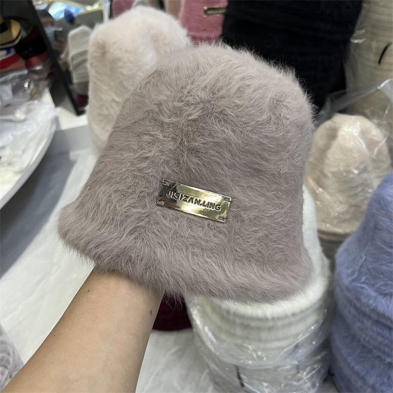 

Wind rabbit fur knitted bucket hat women s autumn and winter fashion letter iron standard warm fisherman hat хаки