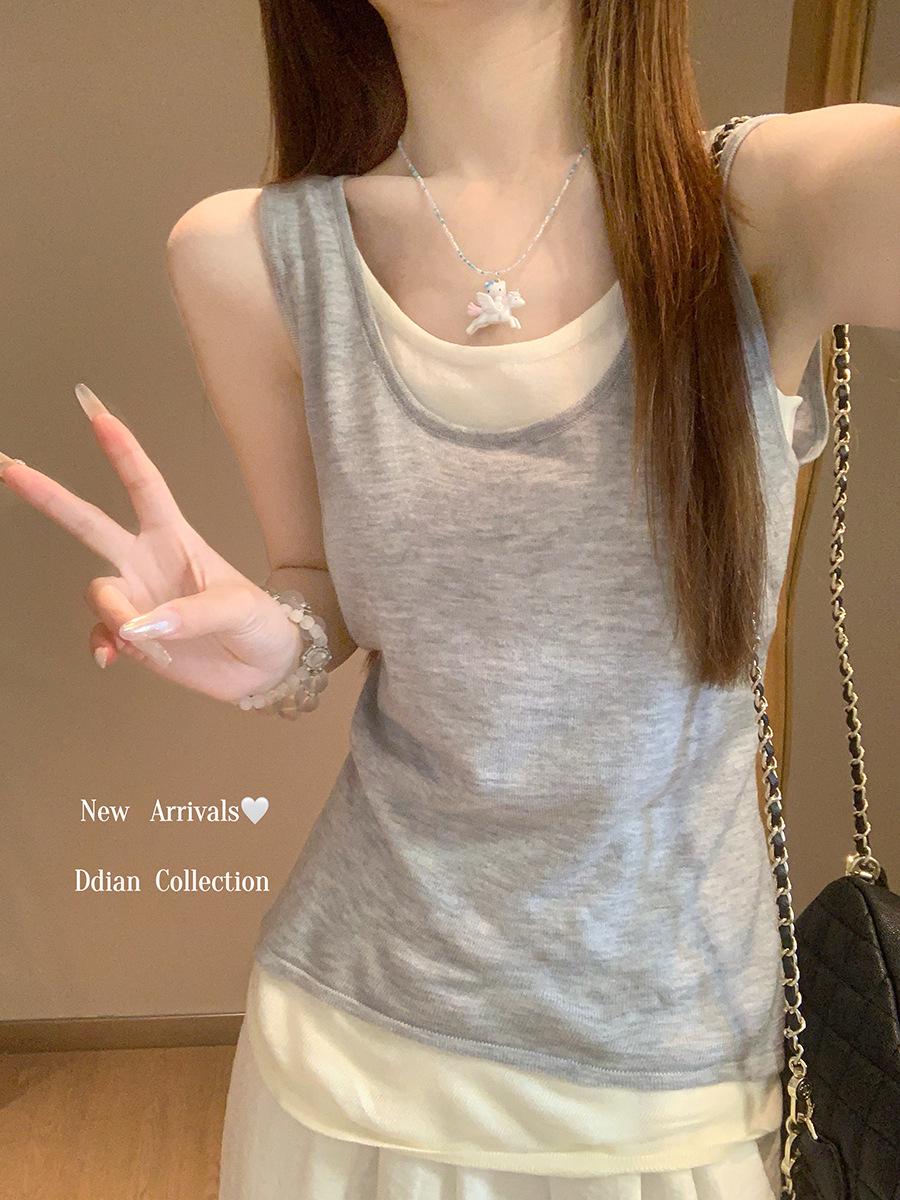 

Miu Style Women s Two-Tone Fake Layer Tank Top - Sleeveless Knit for Summer L (110-130 jin)