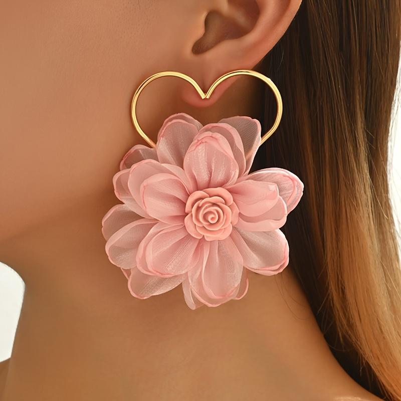 Elegant Golden Heart Flower Earrings for Women