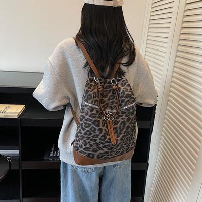 Niche Design Large Capacity Leopard Print Women's Bag 2025 New Fashion Travel Backpack High-end Commuter Backpack