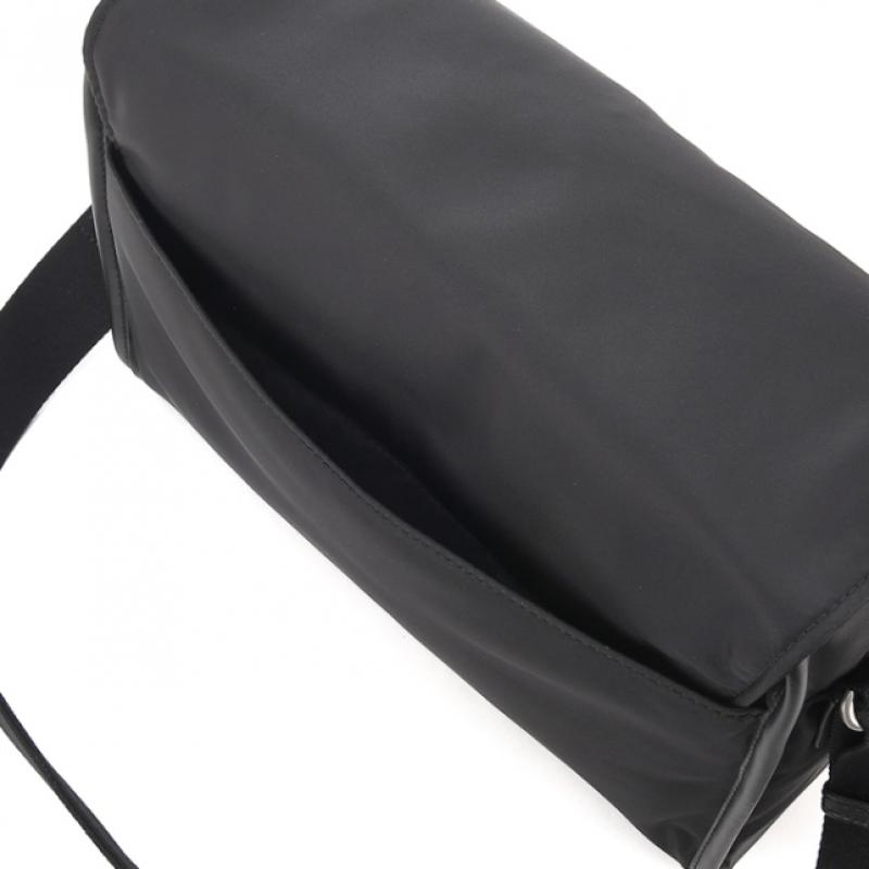 Mandarina Duck Duvet Uvt13651 Crossbody Bag