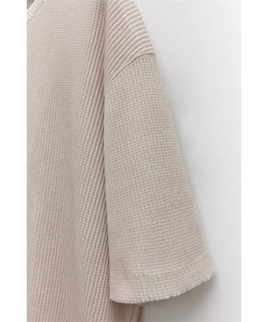 YOUTH Waffle Henley Neck H/S T-Shirt - Light Beige