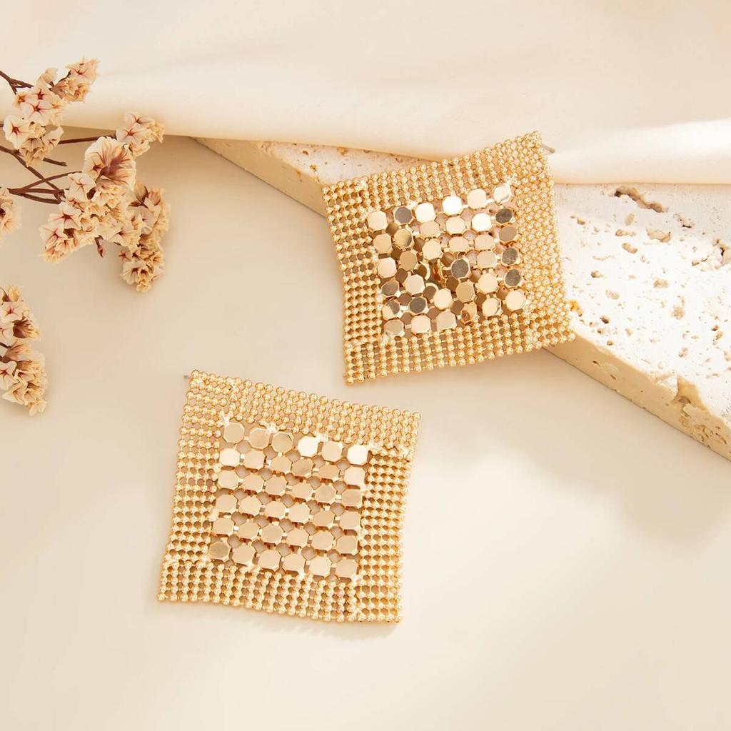 SHIXIN Vintage Metal Sequins Geometric Stud Earrings Women Luxury Irregular Large Square Piercing Earrings Party Jewelry Gifts