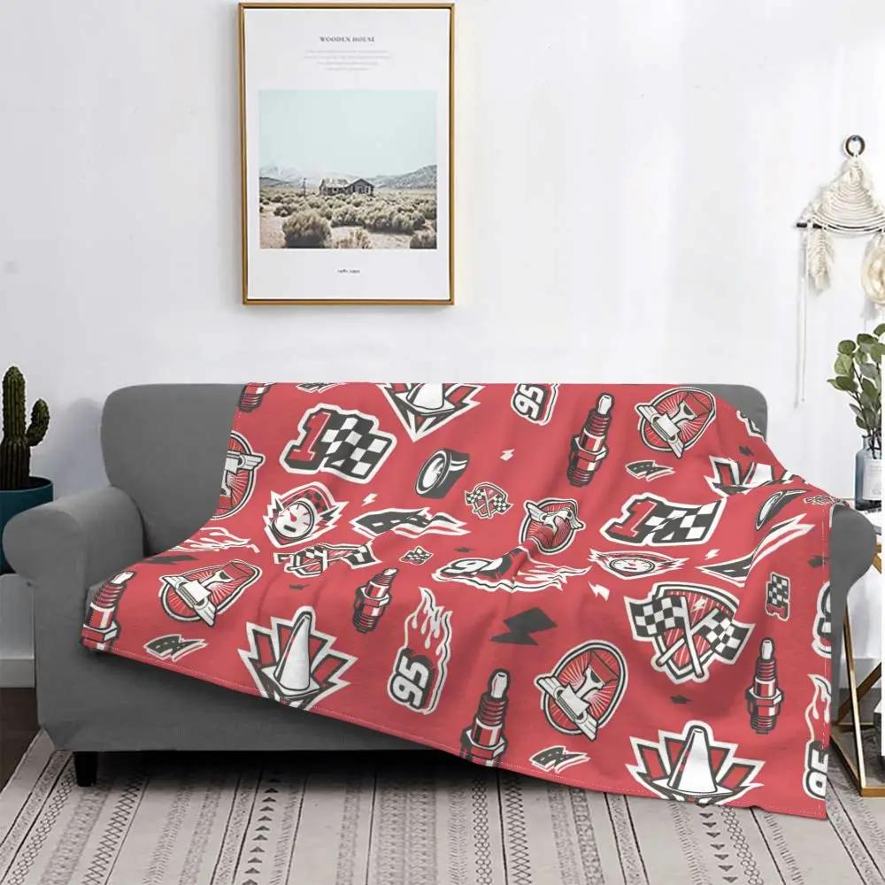 Autók Villám McQueen Flanell Takaró Könnyű Ágytakaró Kanapé Dekoráció Lakástextil Autópálya Téma Size: 75*100cm, Weight: 230 GSM