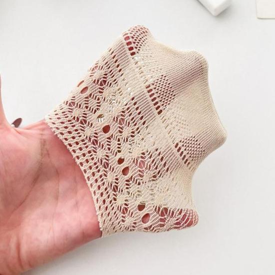 1 Pair Women Socks Elastic Shallow Mouth Design Lace Detail Crew Socks Invisible Low Cut Summer Socks Daily Wear