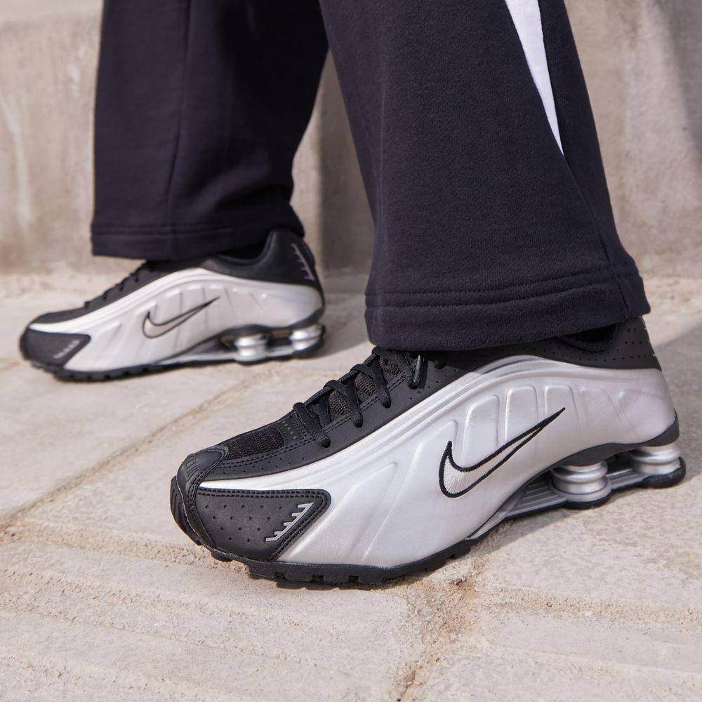 Nike Shox R4 Металлический Серебристый Черный 40