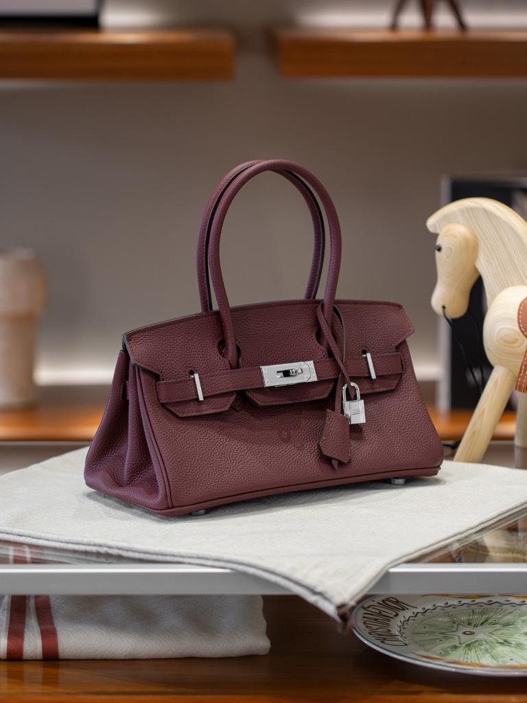 Geantă de umăr din piele de vacă ușoară TOGO Piele originală de fabrică Versiune de umăr Geantă de mână din piele de vacă Geantă de damă la modă