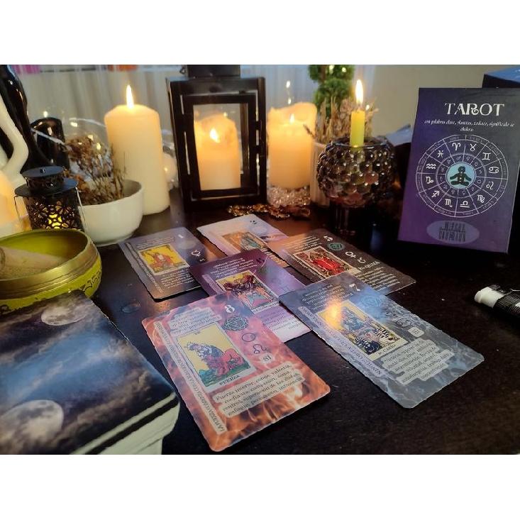 Spanish Edition Learning Tarot Card Deck for Beginners with Meanings On Them Including Chakras, Planets, Zodiac, Elements, Yes or No