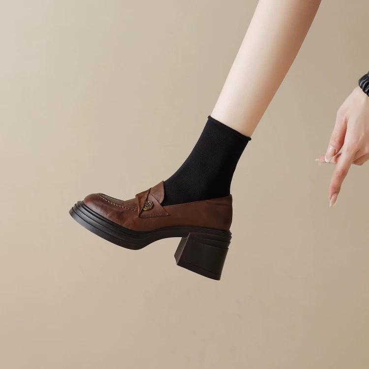 Soft leather version~ British style small leather shoes are versatile and beautiful, camellia thick heel small high heel single shoes, loafers