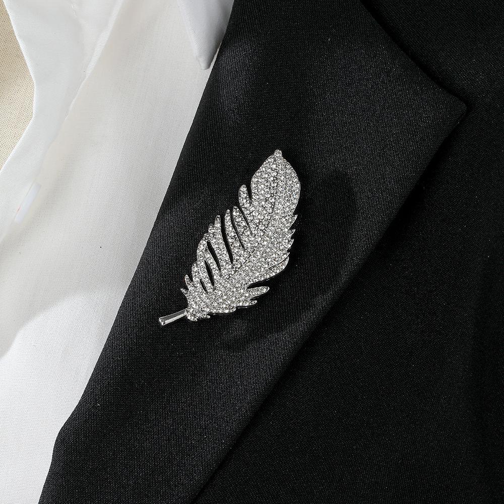 European Crystal Rhinestone Feather Brooch - Light Luxury Ins Style Sweater Suit Pin