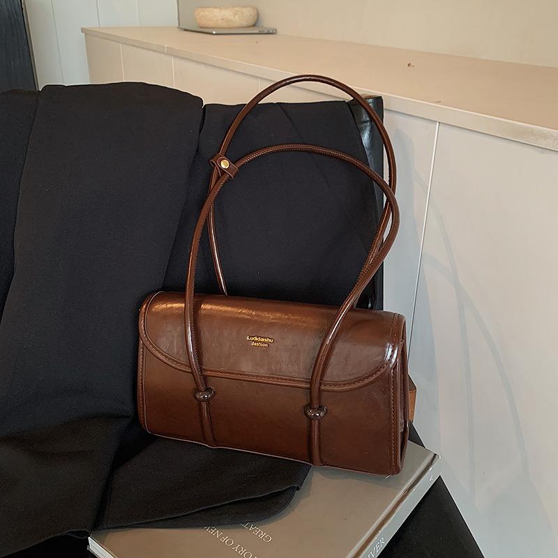 Wholesale popular fashion retro style Maillard armpit envelope bag high sense niche versatile foreign style shoulder bag women