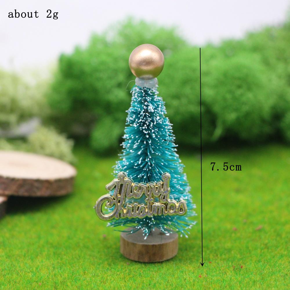 Miniature Sisal Silk Christmas Tree with Snow Tower Scene