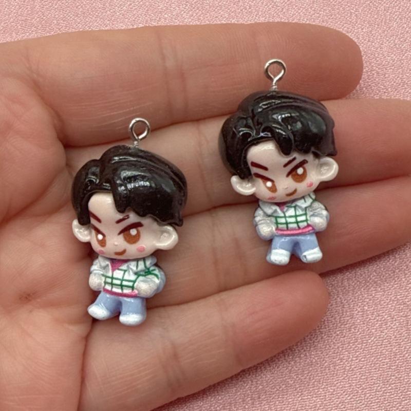 10 шт. Мультяшные смоляные подвески-шармы K-pop Охотники на демонов Сделай сам Серьги Ожерелья Браслет Ювелирные аксессуары Материалы для изготовления