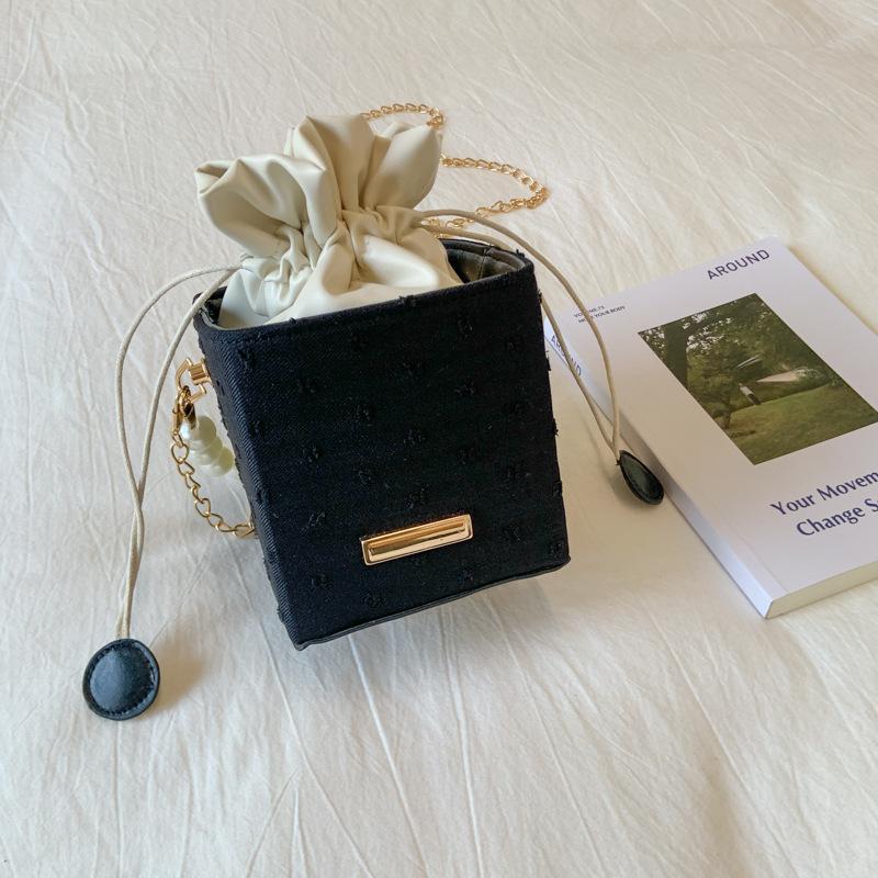 New niche bucket bag trendy personalized high-end messenger bag simple atmosphere pearl portable women's bag