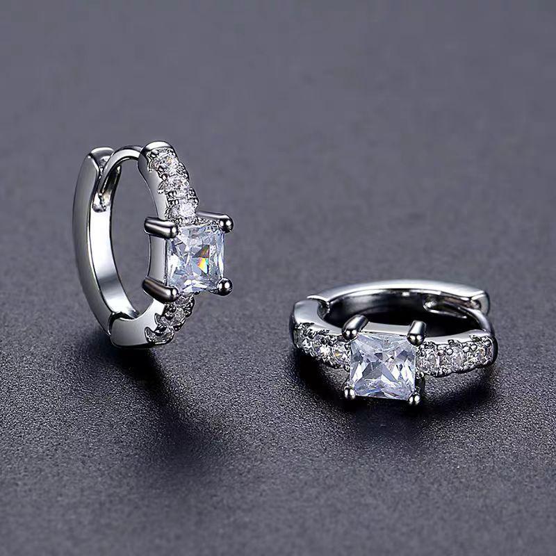 Elegante mehrfarbige Zirkon-besetzte Zuckerwürfel-Ohrringe für Damen