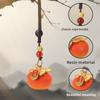 Colgante de Caqui - Diseño Creativo - Artículo Decorativo para Montar en Vehículos, Tanto para Coches como para Camiones - Decoración Segura para el Interior del Vehículo