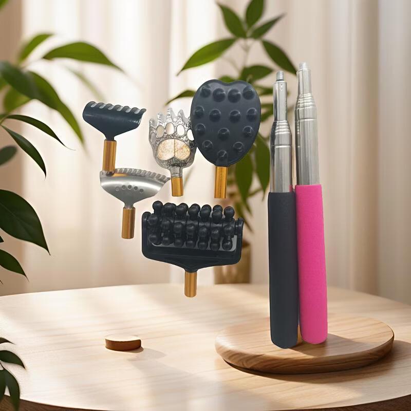 

Retractable Back Scratcher with Replaceable Heads