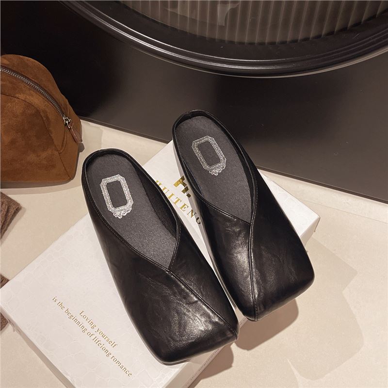 2025 Spring and Summer New One-pedal Bag Head Half Slippers Outer Wear Women's Shoes Shallow Mouth Comfortable Versatile Soft Flat Sole Shoes