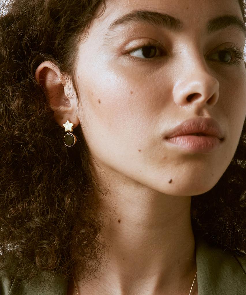 Iris Memory-Hope Moon Star Onyx No. 1 Earrings-Gold
