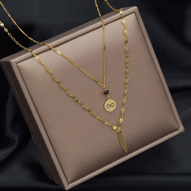 2026 Fashion Elegant Stainless Steel Cross Crucifix Necklace for Women Jewelry