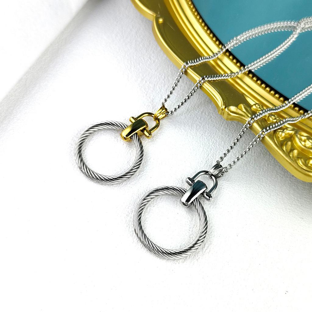 Creative Fashion Trend Round Cable Twisted Circle Pendant Stainless Steel Women's Versatile Clothing Necklace