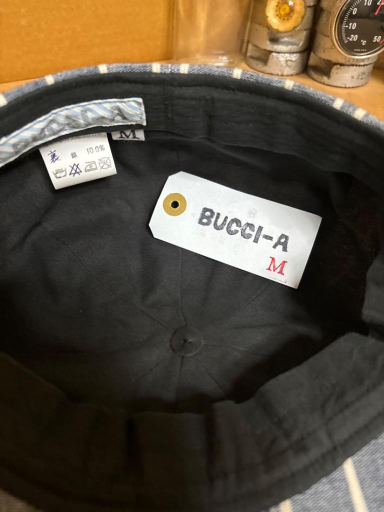 [USED] Casquette (8 pieces)